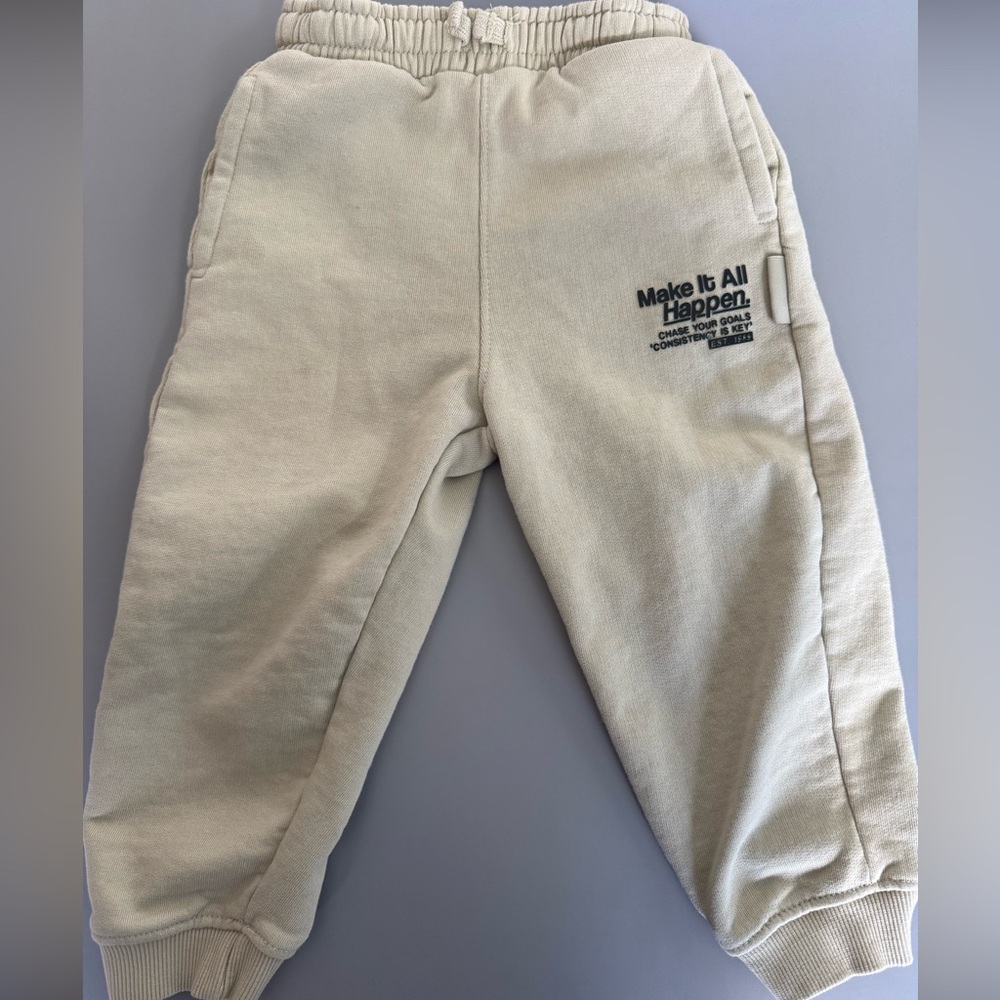 💜3/$15 Zara “Make It All Happen” Child Jogger Pants